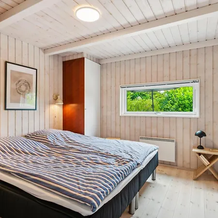 Beautifully Maintained, Elevated With Spa, Large Terraces And Stunning Views Close To Handrup Beach, Mols Bjerge And The Charming Town * Ebeltoft