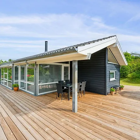 Beautifully Maintained, Elevated With Spa, Large Terraces And Stunning Views Close To Handrup Beach, Mols Bjerge And The Charming Town * Ebeltoft