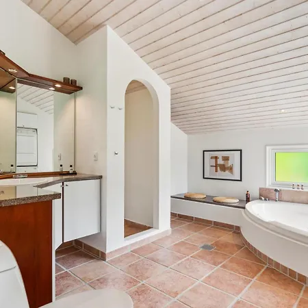 Beautifully Maintained, Elevated With Spa, Large Terraces And Stunning Views Close To Handrup Beach, Mols Bjerge And The Charming Town *